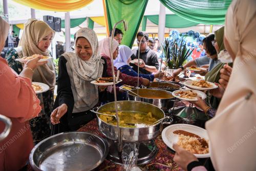 AIDILFITRI BERSAMA KOMUNITI WPKL