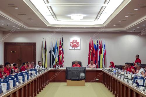 MESYUARAT MAJLIS KERJA TETINGGI UMNO