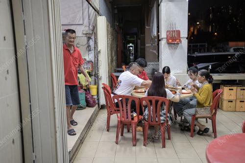 MAKAN BESAR TAHUN BAHARU CINA