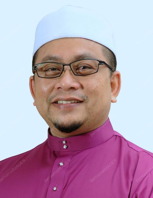 AHMAD MARZUK SHAARY