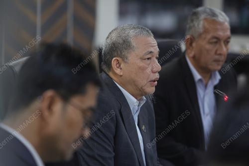 DATUK SERI FADILLAH YUSOF