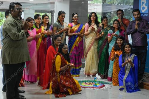 LUKISAN KOLAM SEMPENA SAMBUTAN DEEPAVALI