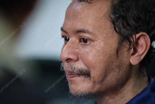 RIDZUAN MAT MOOR