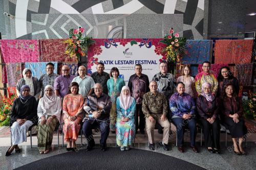 DATUK SERI DR WAN AZIZAH WAN ISMAIL