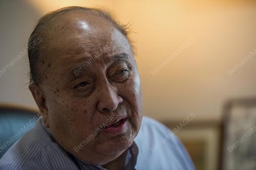 TAN SRI ROBERT PHANG