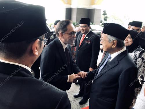 KL68_16052018_ANWAR