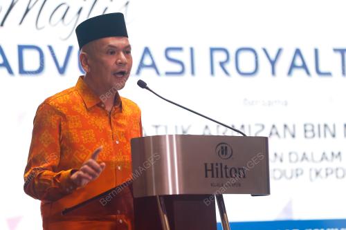 DATUK ARMIZAN MOHD ALI