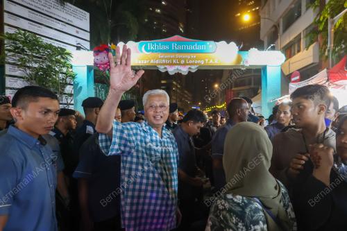 DATUK SERI ISMAIL SABRI YAAKOB