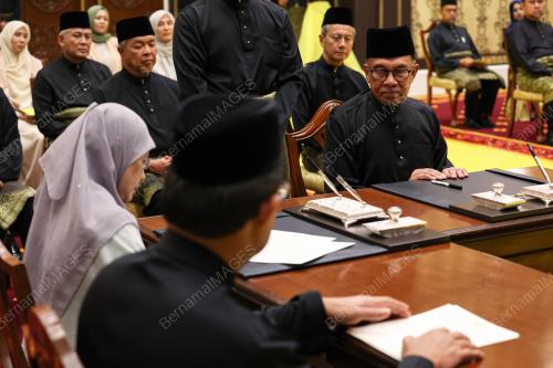 DATUK SERI ANWAR IBRAHIM
