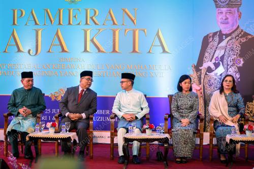 FAHMI FADZIL
