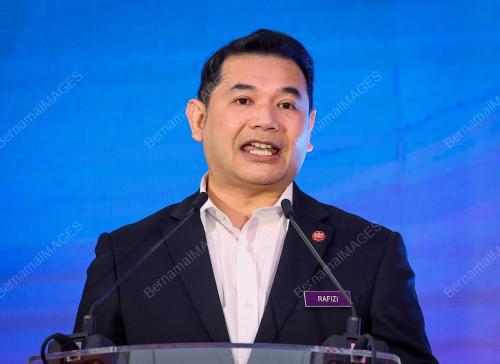 RAFIZI RAMLI