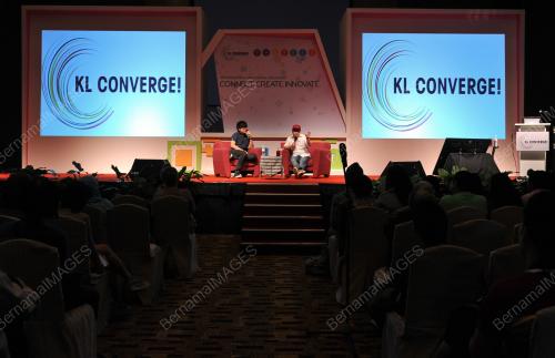 KL68_28082015_KL_CONVERGE