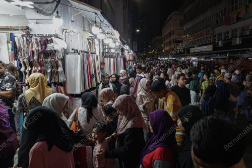 TINJAUAN BAZAR AIDILFITRI JALAN TAR