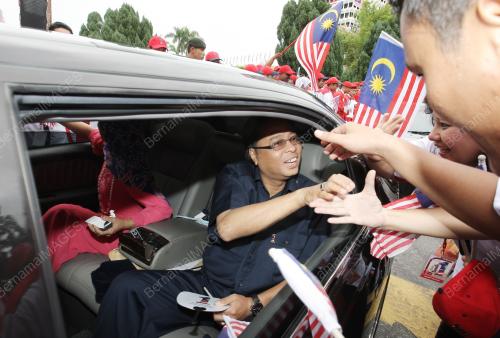ISMAIL SABRI YAAKOB