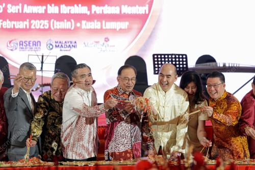 DATUK SERI ANWAR IBRAHIM