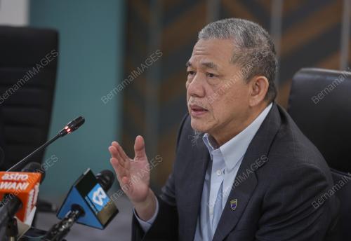 DATUK SERI FADILLAH YUSOF