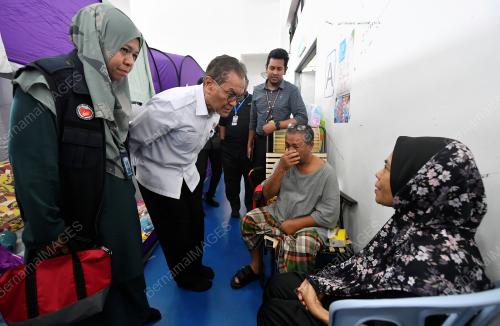 DATUK SERI DR ZULKEPLY AHMAD