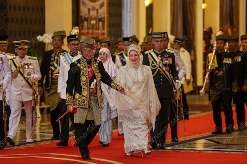 AL-SULTAN ABDULLAH RI'AYATUDDIN AL-MUSTAFA BILLAH SHAH