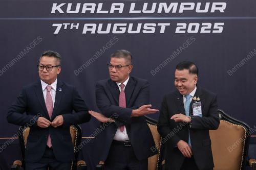 DATUK SERI SAIFUDDIN NASUTION ISMAIL