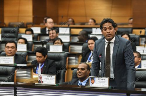 KL69_08022018_PARLIMEN_BN201802068165
