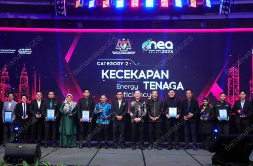 DATUK SERI FADILLAH YUSOF