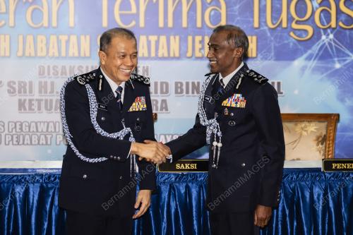 DATUK SERI MOHD KHALID ISMAIL