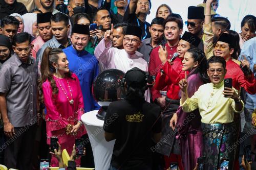 DATUK SERI ANWAR IBRAHIM