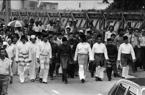 TAN SRI SYED NASIR
