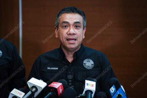 MAT ZANI @ MOHD SALAHUDDIN CHE ALI
