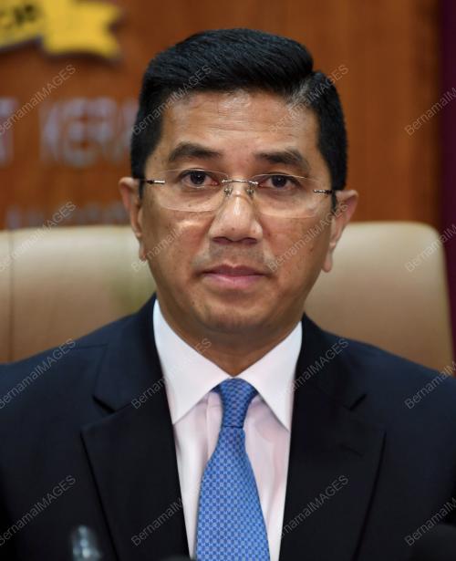KL69_18052018_AZMIN