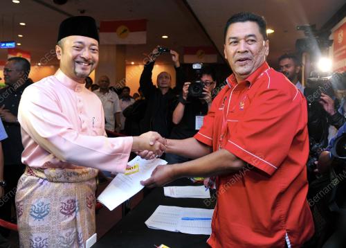 KL69_21092013_UMNO