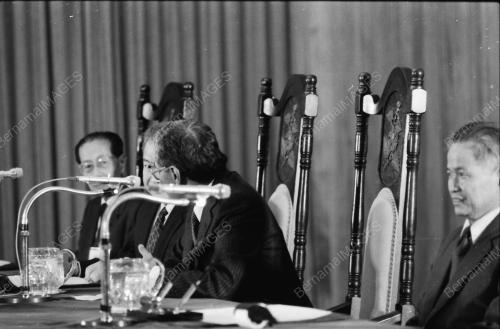 KAMPUCHEA SUMMIT