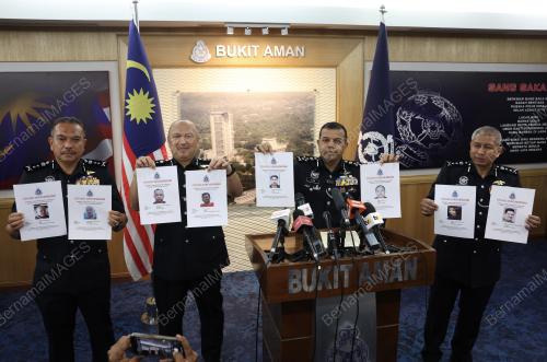 DATUK SERI AYOB KHAN MYDIN PITCHAY