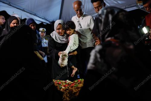 ALLAHYARHAM LT KDR WAN REZAUDEEN KAMAL WAN ZAINAL ABIDIN
