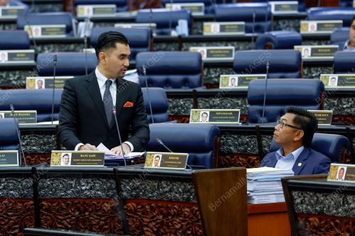 KHAIRUL FIRDAUS AKBAR KHAN