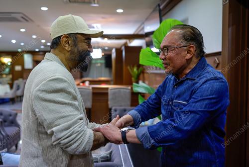 DATUK SERI ANWAR IBRAHIM