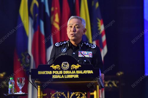 TAN SRI ACRYL SANI ABDULLAH SANI