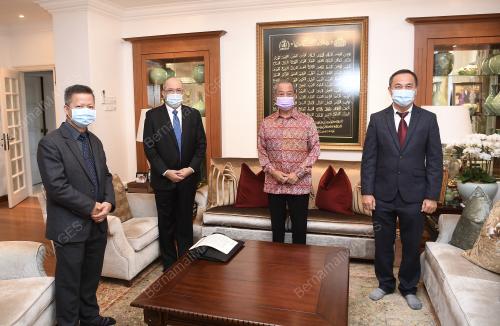 TAN SRI MUHYIDDIN YASSIN