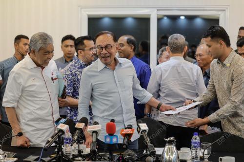 DATUK SERI ANWAR IBRAHIM