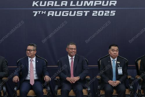 DATUK SERI SAIFUDDIN NASUTION ISMAIL