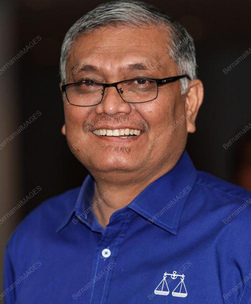 DATUK SERI DR SHAMSUL ANUAR NASARAH
