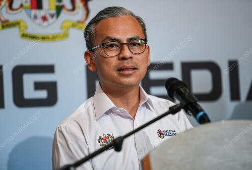 DATUK FAHMI FADZIL