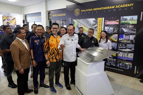 DATUK SERI ANWAR IBRAHIM