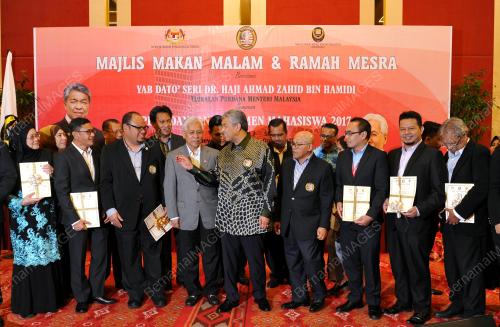 KL70_18072017_TPM