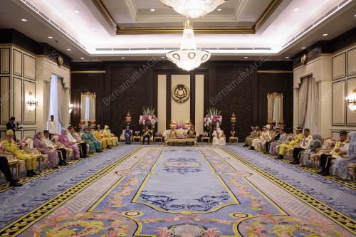 ISTIADAT PERTABALAN YANG DI-PERTUAN AGONG KE-17