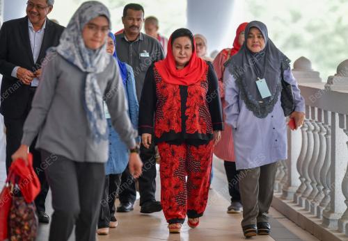 DATIN SERI ROSMAH MANSOR