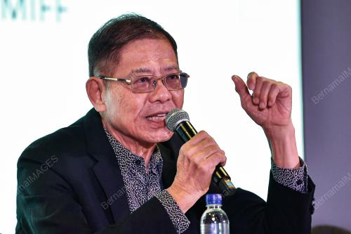 DATUK DR TAN CHIN HUAT