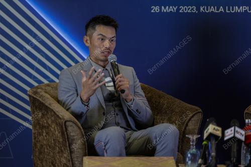 LIN DAN