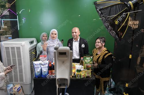 DATUK ARMIZAN MOHD ALI