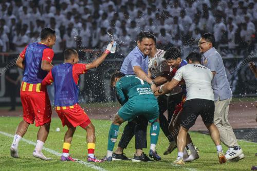 PIALA FA
